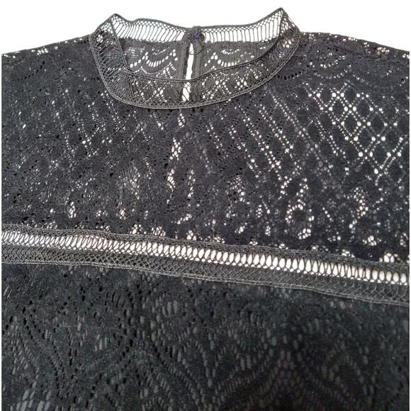 Black Velvet Shirt with Lace size Medium Witchy Goth Whimsigoth - Picture 4 of 6